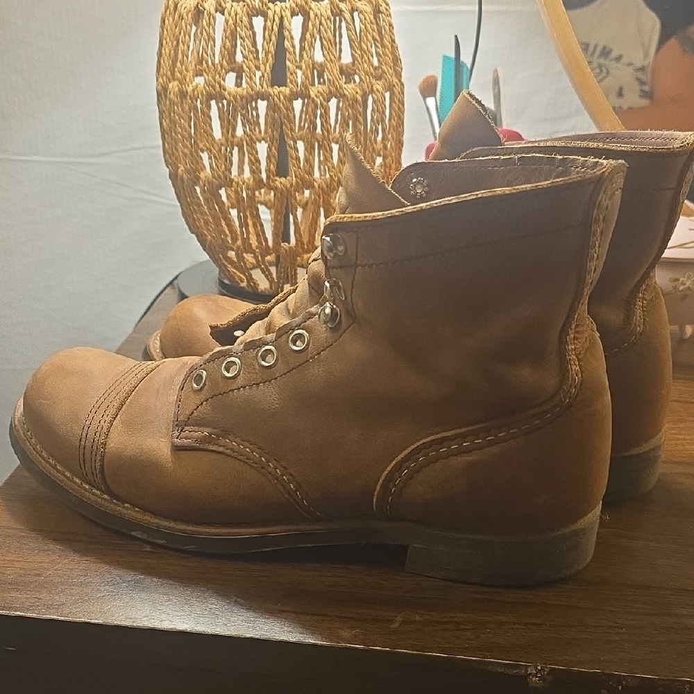 Men's Brown Leather Boots - Picture 2 of 7